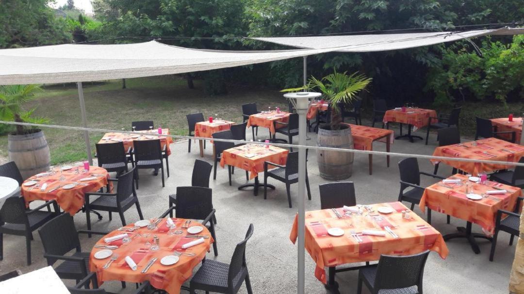 Logis Hotel La Bergerie Hotel 3 Etoiles Restaurant Savoureux Saint-Pierre-Lafeuille Exterior foto